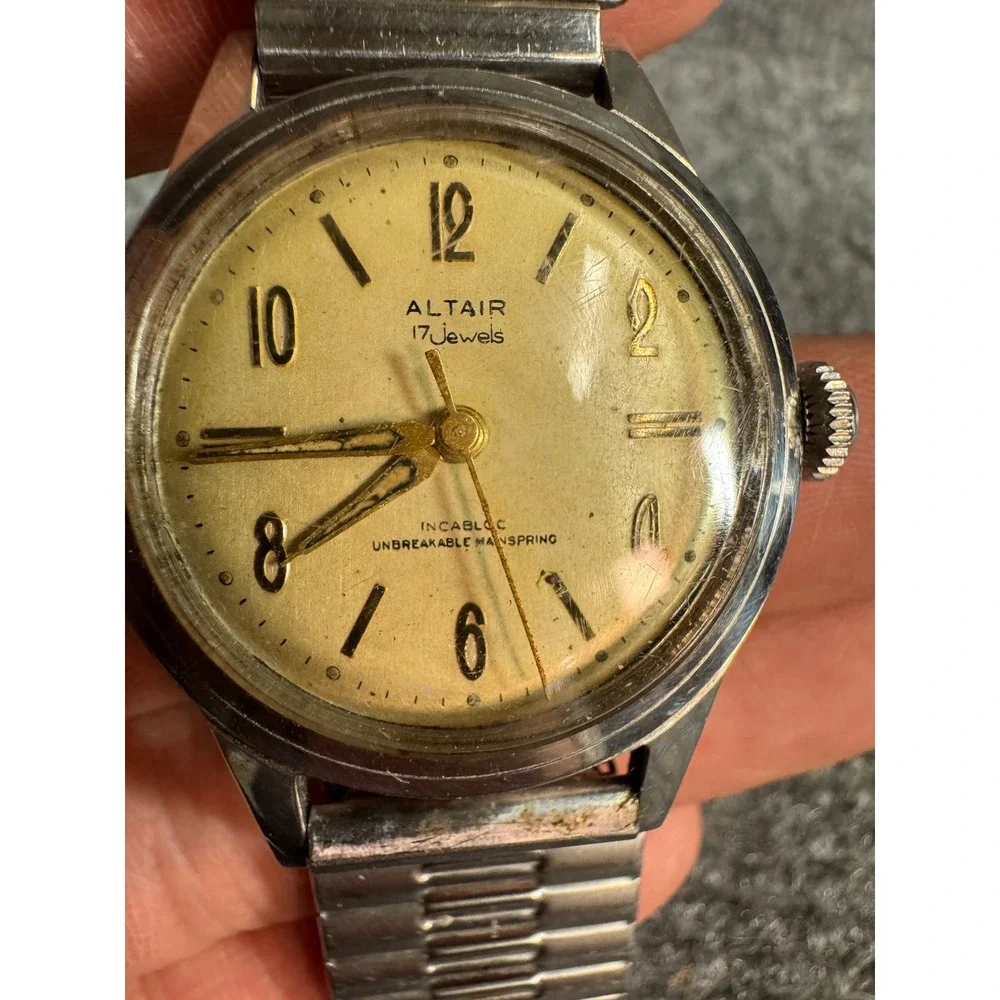 Vintage Altair 17 Jewels Manual Wind Watch Stainless Steel Speidel Band 32mm